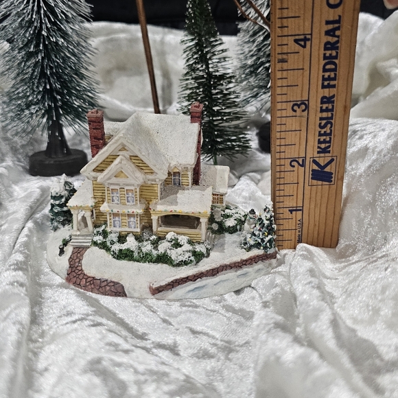 THOMAS KINKADE Hawthorne Village Sculpture "Winter Memories" Vintage Christmas - Picture 7 of 12